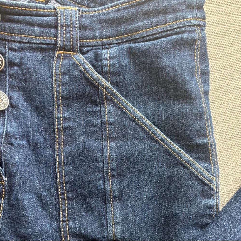 cinq a sept Dark Blue High-Rise Jeans with Front Seam Detail - Picture 5 of 5